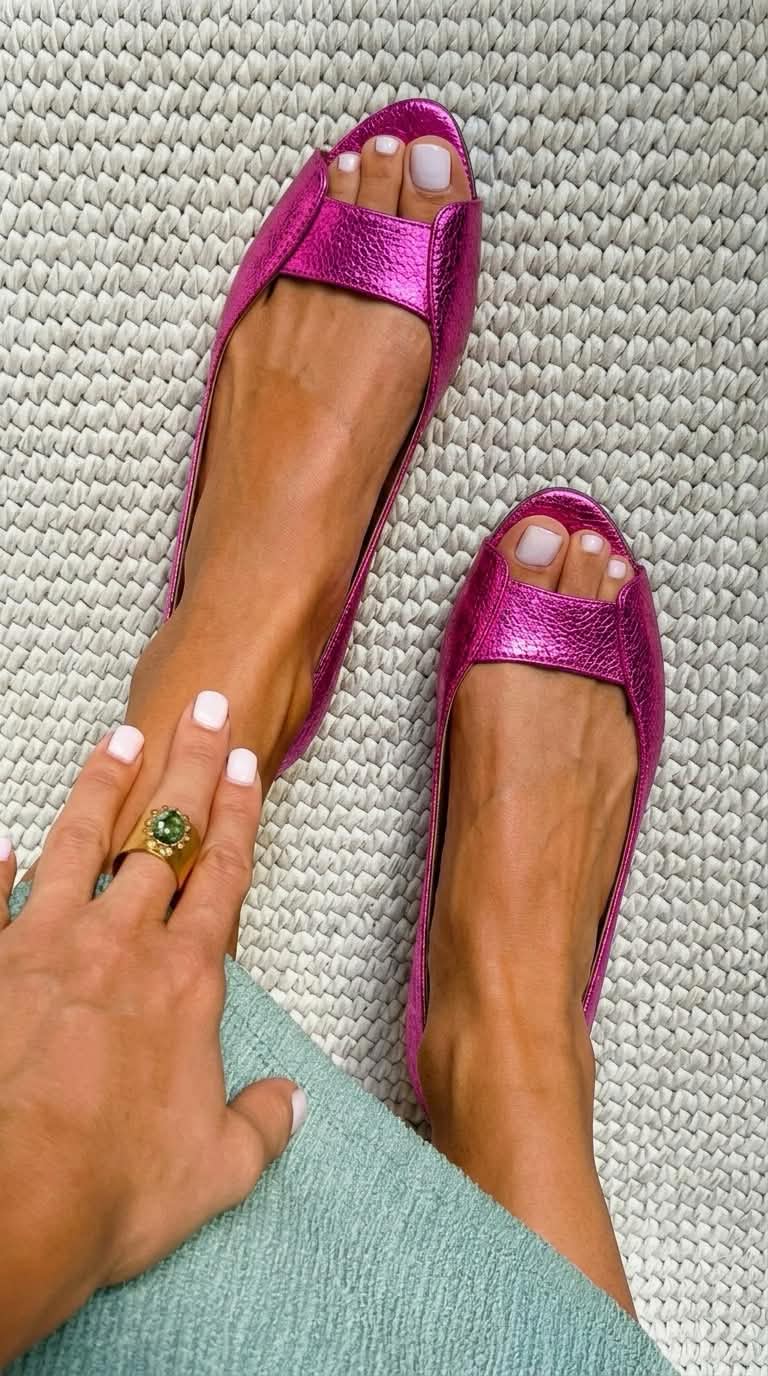 Adelina Comfortable Chic Sandals - Rosalie and Grace