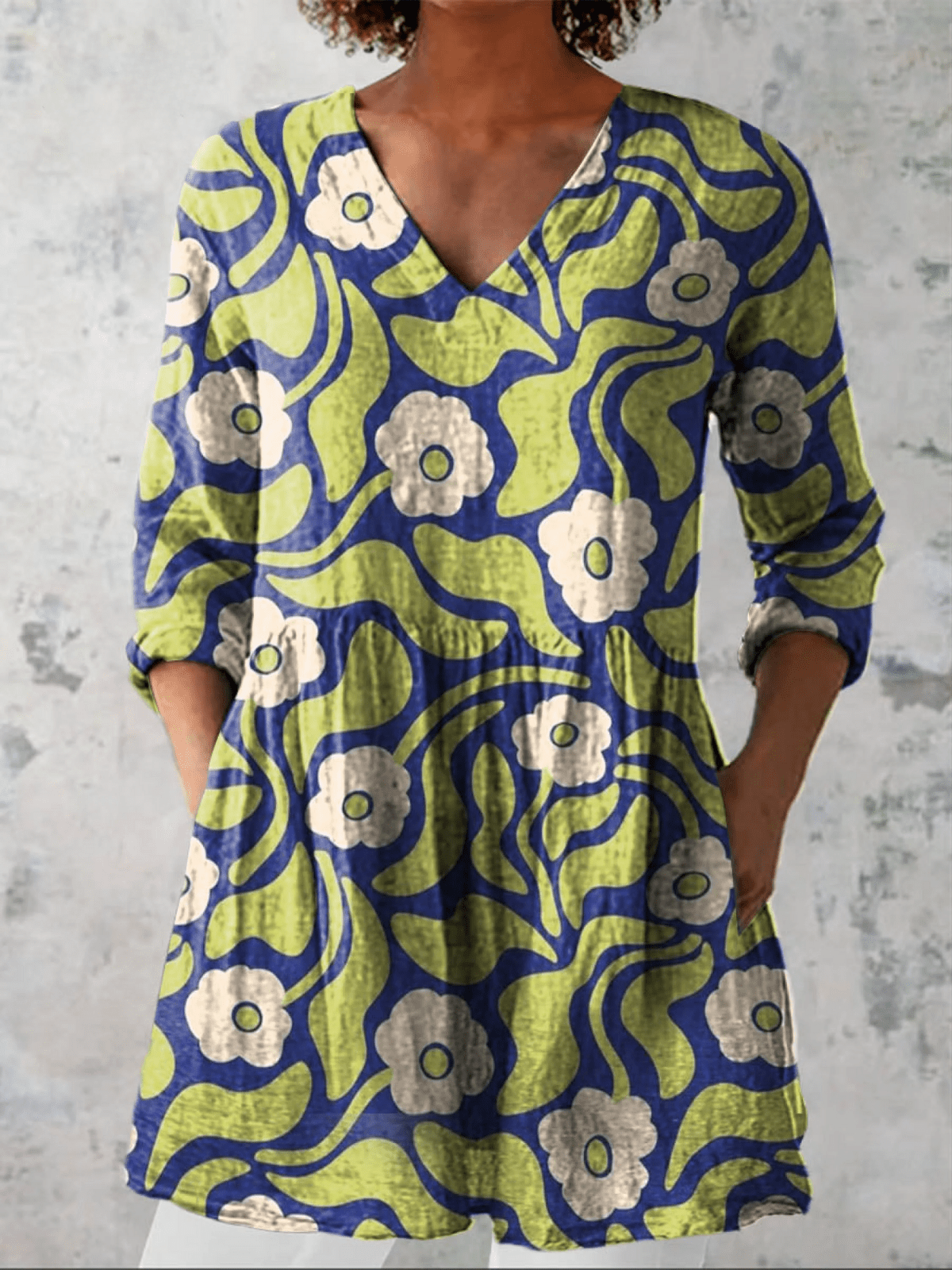 Elodie | Long Blouse with V-Neck - Rosalie and Grace