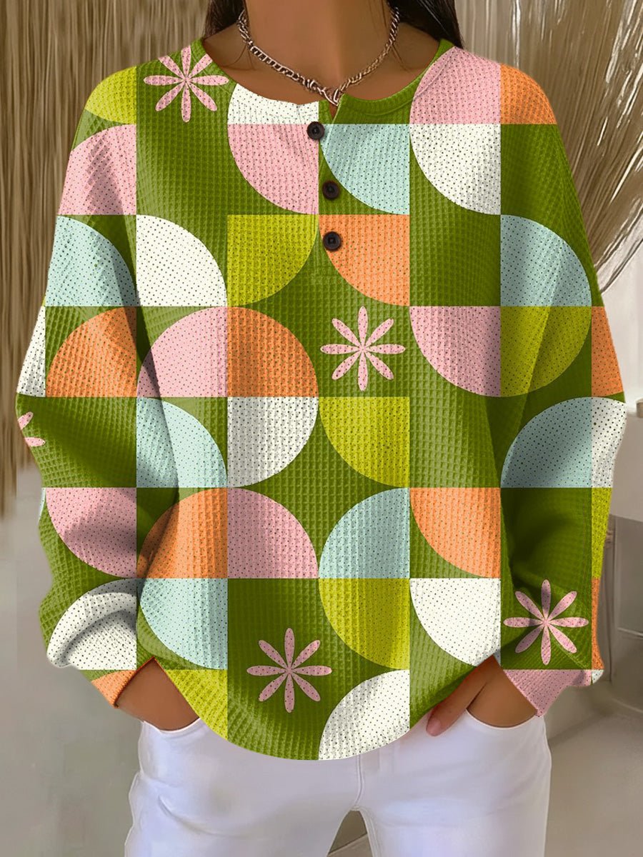 Saga | Sweater with Abstract Checkered Pattern - Rosalie and Grace