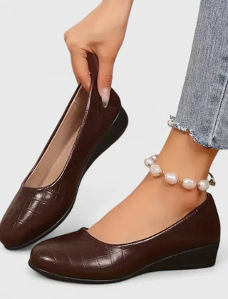Sally™ | Orthopedic Shoes - Rosalie and Grace